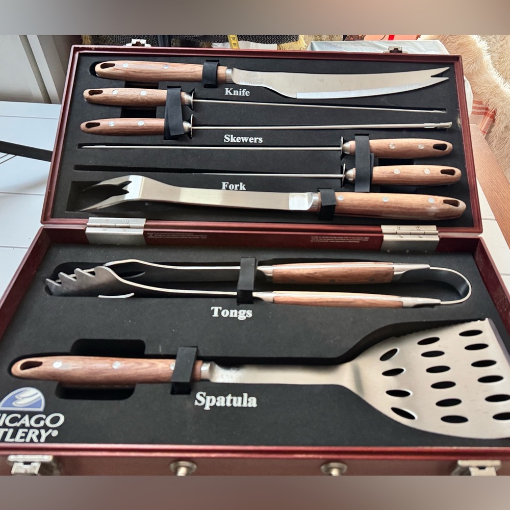 Like New Vintage Chicago Cutlery BBQ Tool Set with Wood Handles